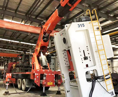 永年县提升工作效率，选择优质折臂吊租赁服务